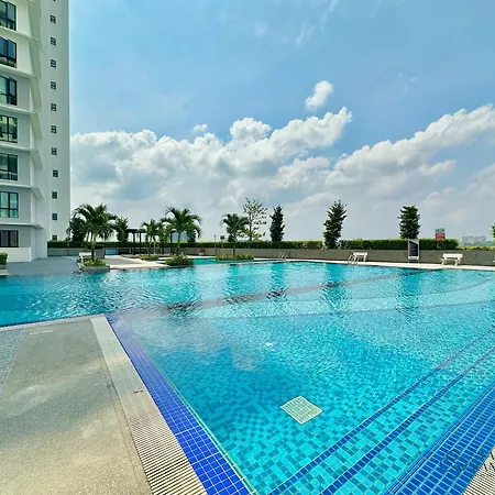 The Platino Near Paradigm Mall By Stayrene Johor Bahru Exterior photo