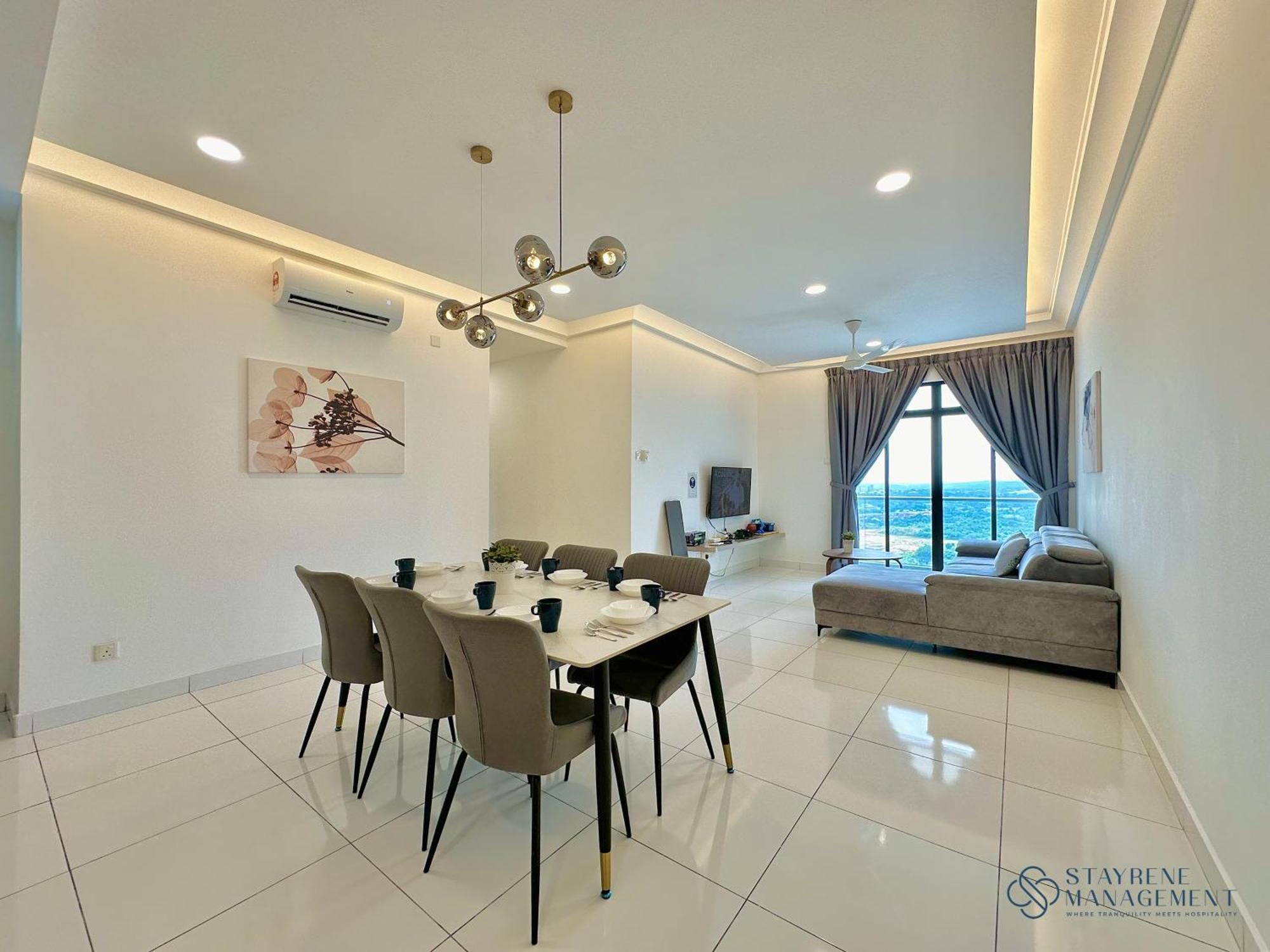 The Platino Near Paradigm Mall By Stayrene *