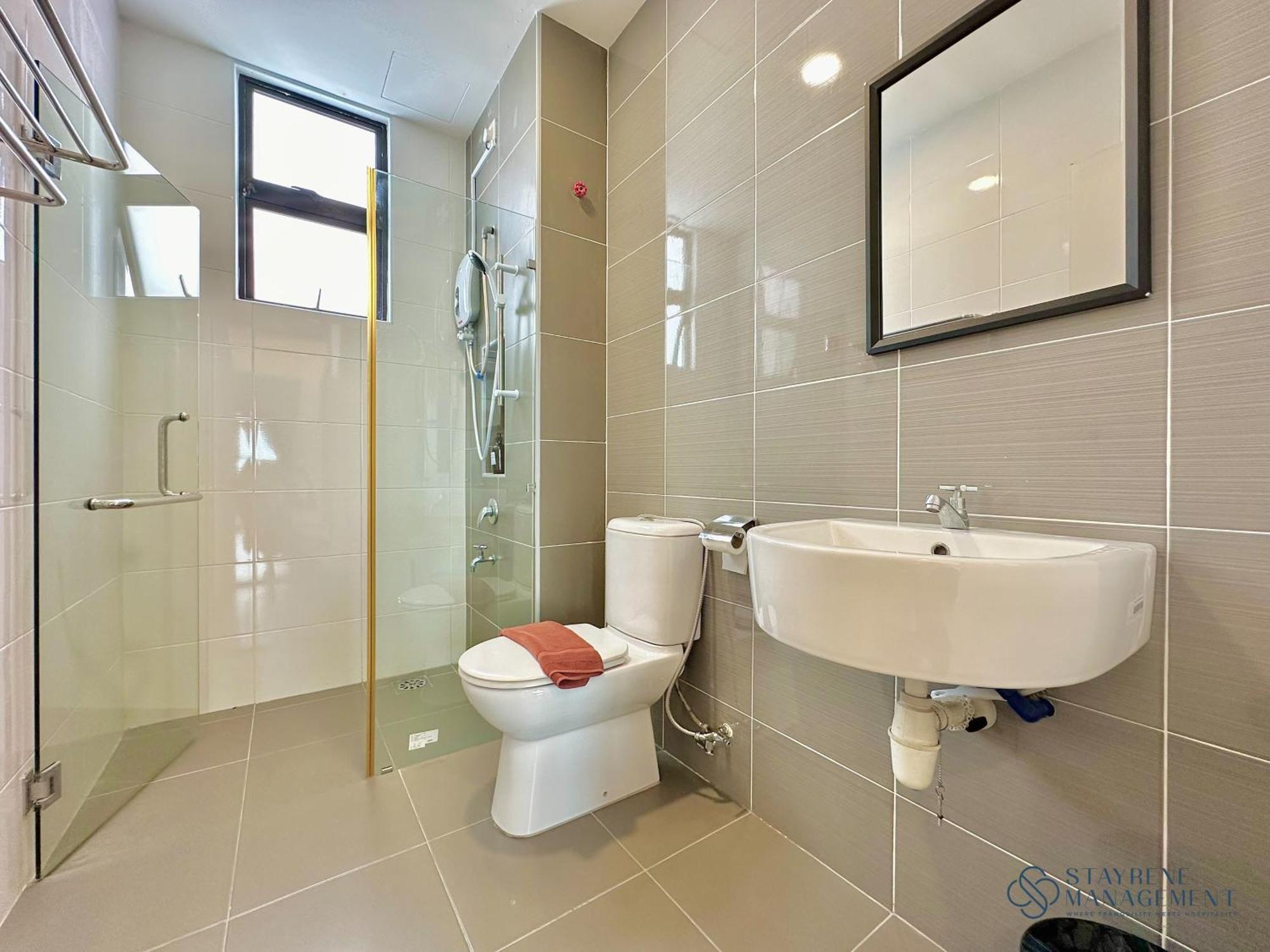 The Platino Near Paradigm Mall By Stayrene Apartment *
