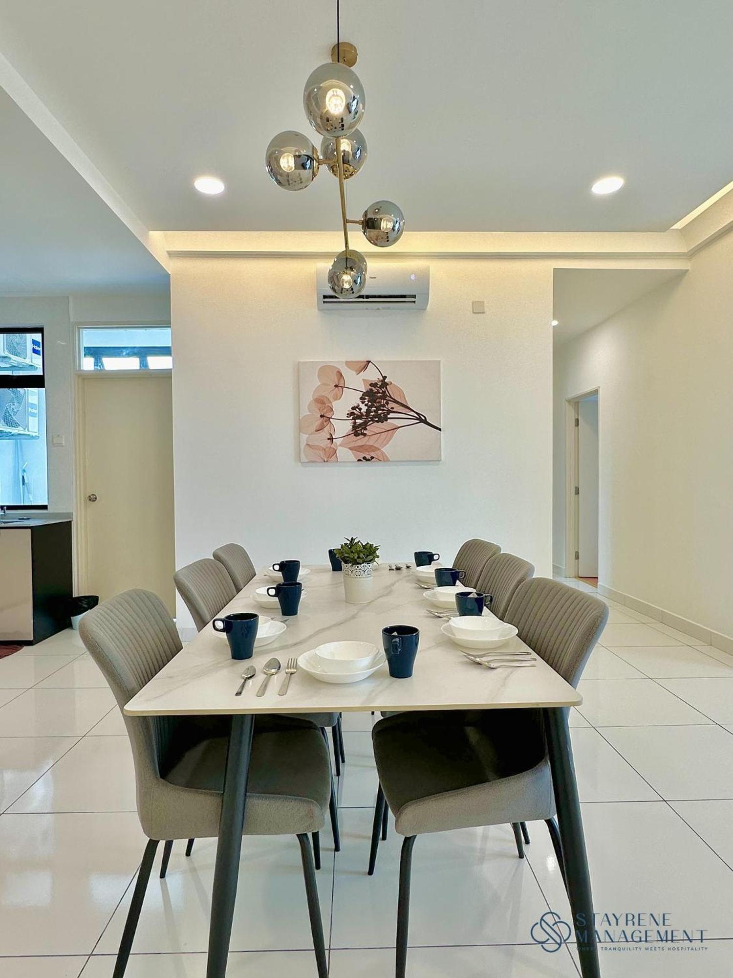 The Platino Near Paradigm Mall By Stayrene Apartment